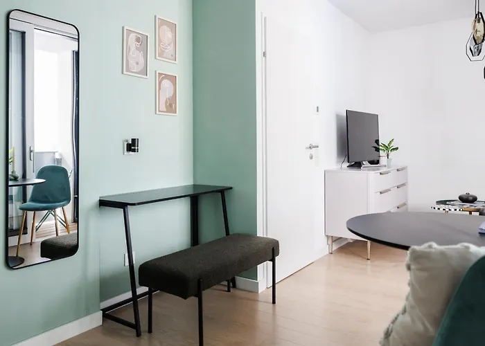 דירה Stylish Suite, Balcony, Augarten & Center